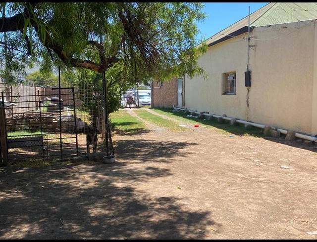 4 BEDROOM HOUSE FOR SALE IN QUEENSTOWN CENTRAL